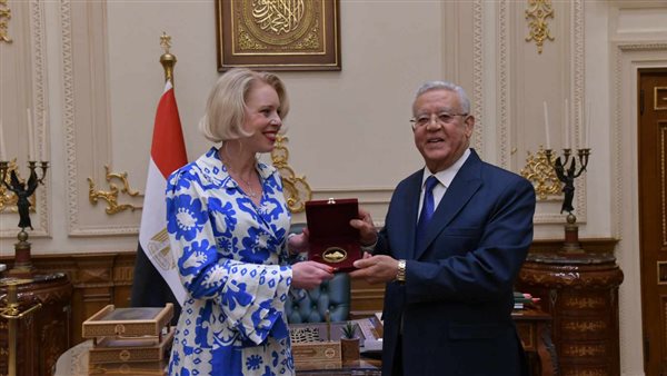 رئيس مجلس النواب يؤكد أهمية تعزيز العلاقات البرلمانية مع سلوفينيا رئيس مجلس النواب يؤكد أهمية تعزيز العلاقات البرلمانية مع سلوفينيا