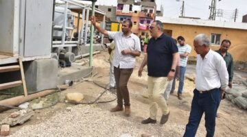 رئيس «مياه الأقصر» يتابع تنفيذ أعمال تجديد محطة مياه الزينية (صور)