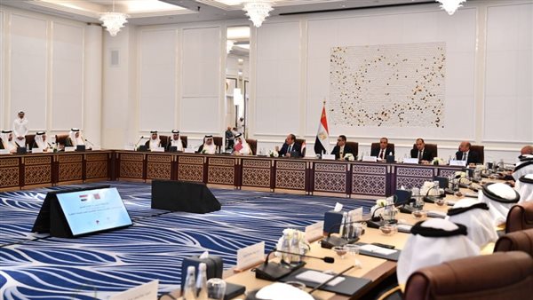 رئيس وزراء قطر: العلاقات القطرية المصرية تشهد ازدهارا بفضل قيادة السيسي وتميم رئيس وزراء قطر: العلاقات القطرية المصرية تشهد ازدهارا بفضل قيادة السيسي وتميم