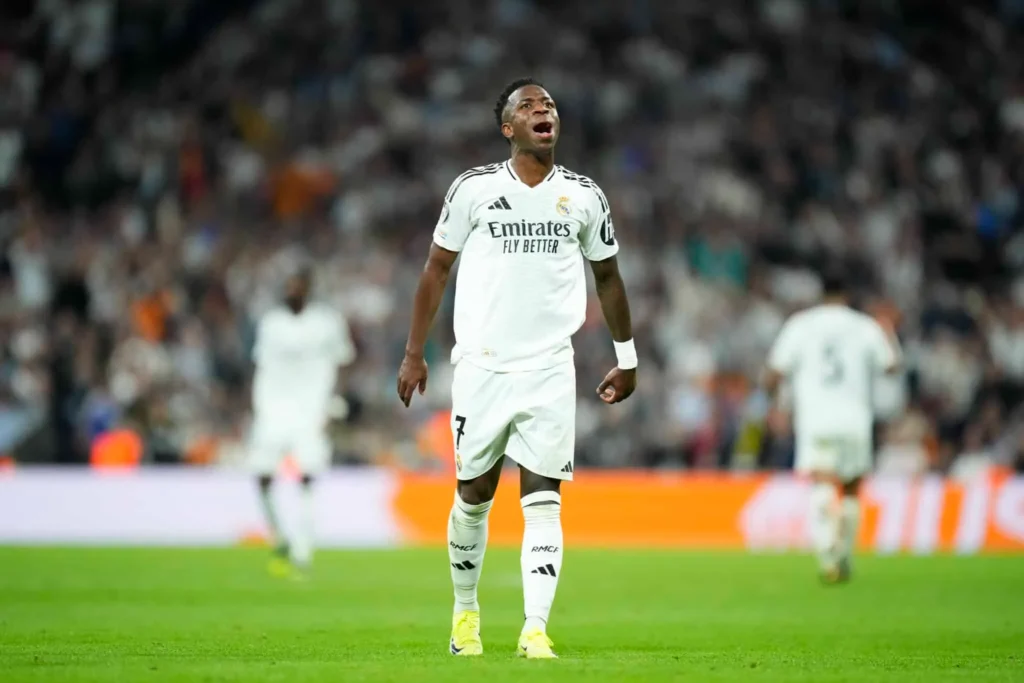 راتب خيالي – ريال مدريد يقترب من حسم مستقبل فينيسيوس جونيور راتب خيالي – ريال مدريد يقترب من حسم مستقبل فينيسيوس جونيور
