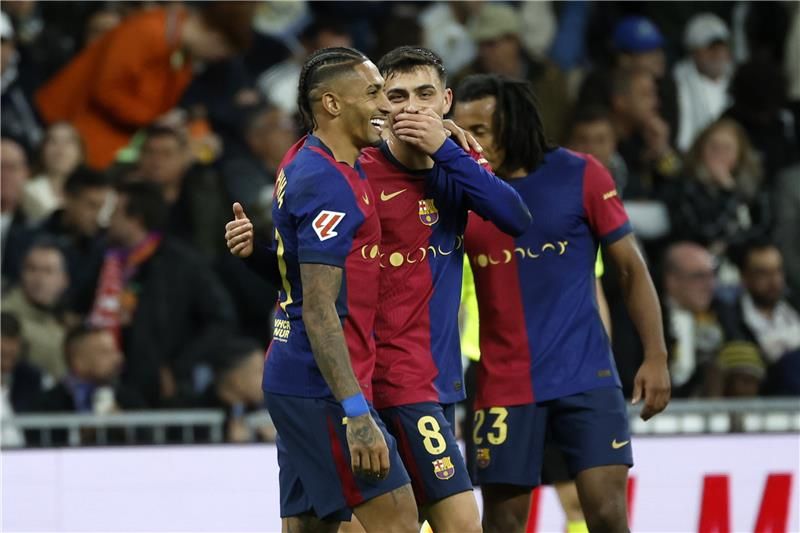 رافينيا على القائمة.. كبار الدوري السعودي يستهدفون نجوم برشلونة رافينيا على القائمة.. كبار الدوري السعودي يستهدفون نجوم برشلونة