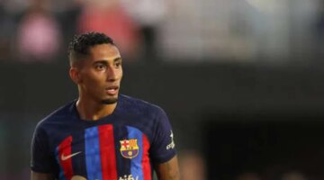 رافينيا مهدد بالرحيل عن برشلونة رغم التألق