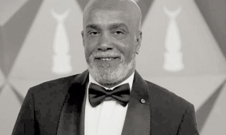 رجال فى حياة «الكوميديان الطيــب» سليمان عيد رجال فى حياة «الكوميديان الطيــب» سليمان عيد