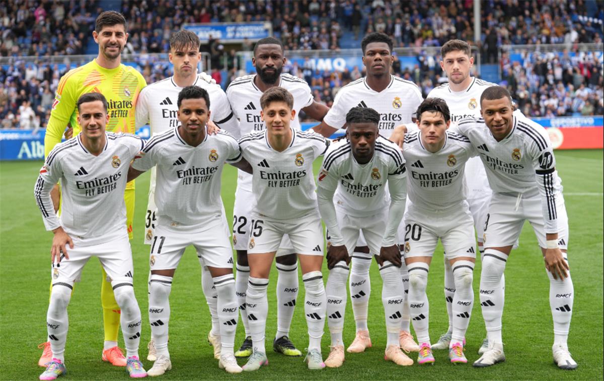 رجل مباراة ريال مدريد وألافيس في الدوري الإسباني رجل مباراة ريال مدريد وألافيس في الدوري الإسباني