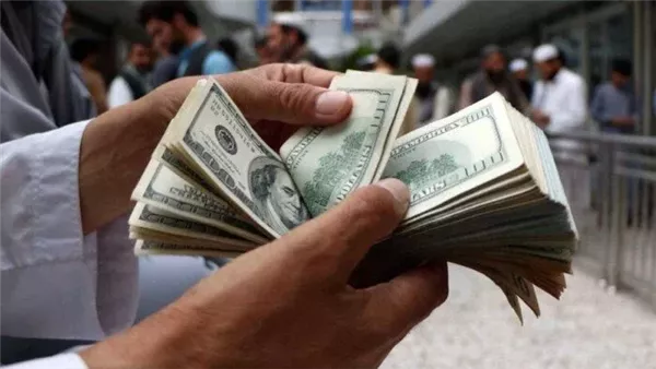رسميا.. انخفاض سعر الدولار اليوم الإثنين 28 أبريل 2025 بالتعاملات المسائية في البنوك رسميا.. انخفاض سعر الدولار اليوم الإثنين 28 أبريل 2025 بالتعاملات المسائية في البنوك