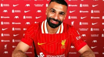 رابطة الدوري الإنجليزي: “إنه عالم محمد صلاح” بعد تجديد عقده مع ليفربول