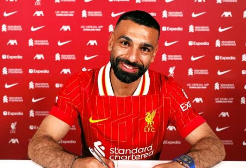 رسميًا … ليفربول يُعلن تجديد عقد محمد صلاح حتى 2027 رسميًا … ليفربول يُعلن تجديد عقد محمد صلاح حتى 2027