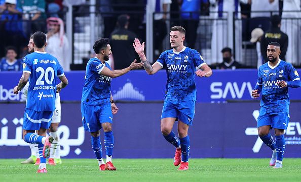 رغم التعثر.. محترف الهلال يرفض الاستسلام رغم التعثر.. محترف الهلال يرفض الاستسلام