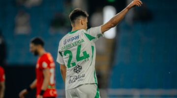 رغم الفوز.. فيجا ينتقد نفسه وزملاءه عقب مباراة الرائد