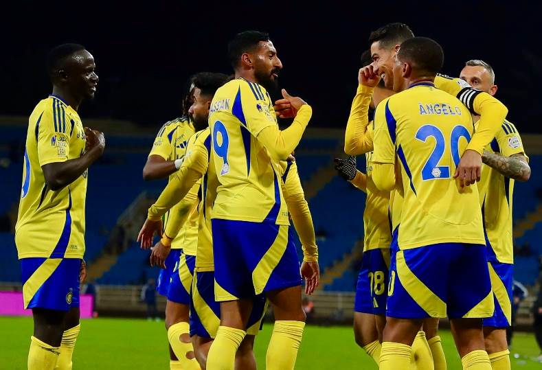 رونالدو وماني ودوران يقودون هجوم النصر ضد الرياض