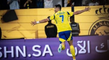 رونالدو يسجل هدفين ويقود النصر للفوز على الرياض 2-1 في الدوري السعودي