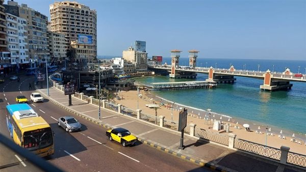 رياح وشبورة.. الأرصاد تصدر بيانا هاما بشأن حالة الطقس غدا الثلاثاء رياح وشبورة.. الأرصاد تصدر بيانا هاما بشأن حالة الطقس غدا الثلاثاء