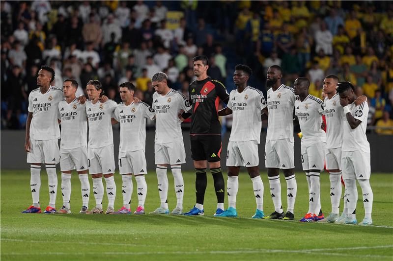 ريال مدريد يعلن التشخيص الطبي لإصابة ميندي ريال مدريد يعلن التشخيص الطبي لإصابة ميندي