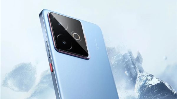 ريلمي تعلن عن هاتف Realme GT 7 الجديد.. مواصفات رائدة وسعر مفاجئ ريلمي تعلن عن هاتف Realme GT 7 الجديد.. مواصفات رائدة وسعر مفاجئ