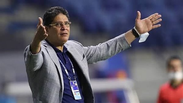 حسين لبيب يتفق مع أيمن الرمادي لتدريب الزمالك خلفًا لبيسيرو (خاص) حسين لبيب يتفق مع أيمن الرمادي لتدريب الزمالك خلفًا لبيسيرو (خاص)