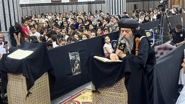 زيارة رعوية مباركة من نيافة الأنبا ثاوفيلس لكنيسة السيدة العذراء بالعزية
