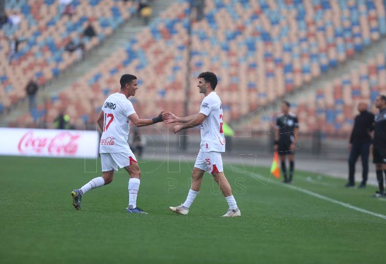 زيزو يطالب الزمالك بمستحقاتهم.. والإدارة: يحق له 9 ملايين فقط زيزو يطالب الزمالك بمستحقاتهم.. والإدارة: يحق له 9 ملايين فقط