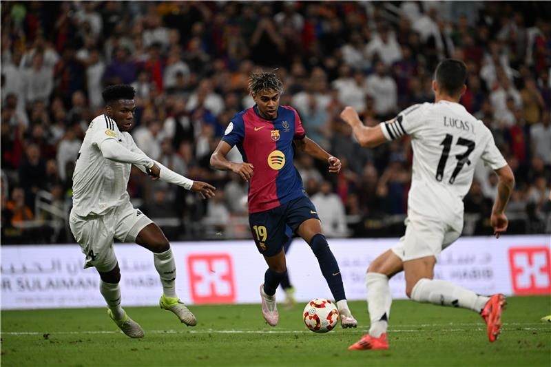 ساعة ذهبية تمنح ريال مدريد أمل إسقاط برشلونة ساعة ذهبية تمنح ريال مدريد أمل إسقاط برشلونة