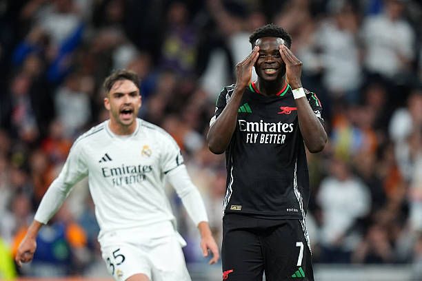ساكا يرفض هدية الVAR أمام ريال مدريد ساكا يرفض هدية الVAR أمام ريال مدريد