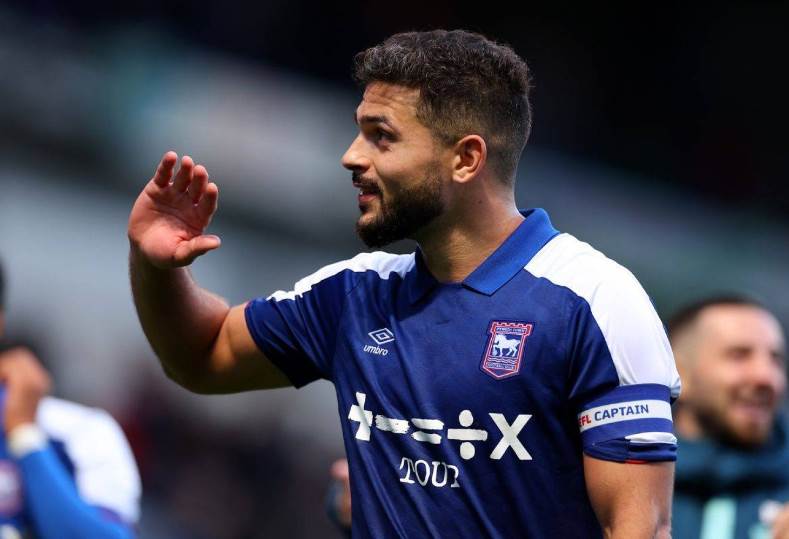 سام مرسي أساسيا في تشكيل إبسويتش تاون ضد أرسنال سام مرسي أساسيا في تشكيل إبسويتش تاون ضد أرسنال