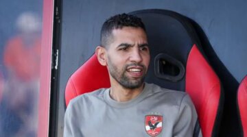 سبب جلوس مؤمن زكريا على دكة بدلاء الأهلي أمام فاركو بكأس العاصمة