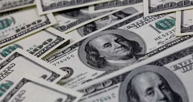 سعر الدولار يختتم التعاملات على تراجع ملحوظ ويسجل 51.22 جنيهًا للشراء