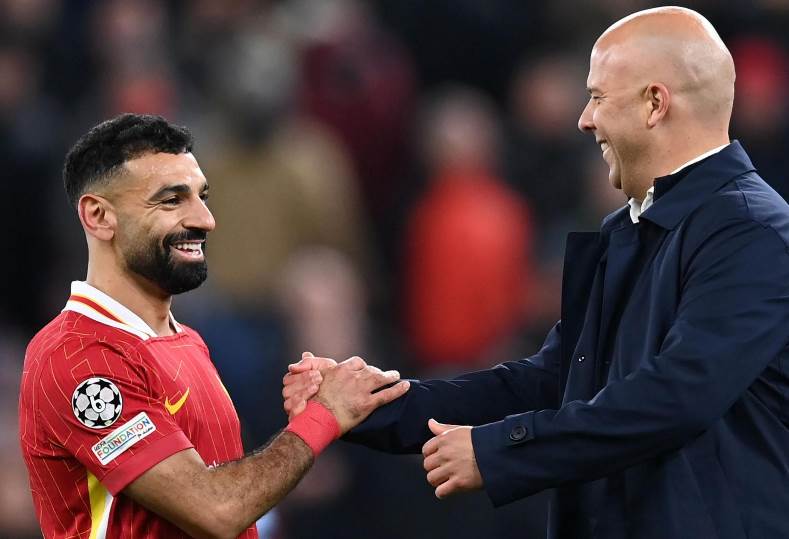 سلوت عن محمد صلاح: “نجم لا يتكرر” وتجديد عقده جاء في توقيت مثالي سلوت عن محمد صلاح: “نجم لا يتكرر” وتجديد عقده جاء في توقيت مثالي