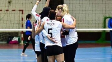 «سيدات الزمالك» يهزم الأهلي ويتوج ببطولة أفريقيا للكرة الطائرة