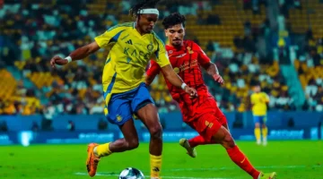النصر يستعيد لاعبه الفرنسي.. سيماكان يعود قبل مواجهة الخليج