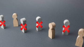 شركات أوروبية كبرى تُقلّص الوظائف وسط تأهب لتباطؤ اقتصادي واسع