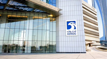 شركة صينية توقع اتفاقًا لشراء الغاز من “أدنوك” الإماراتية لمدة 15 عامًا