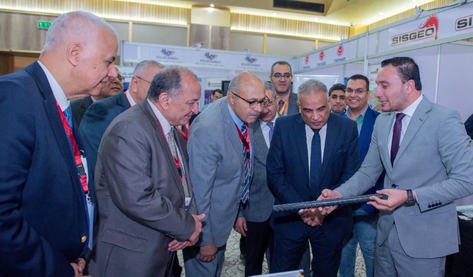 رئيس جامعة طنطا يفتتح معرضا للكيانات الاقتصادية والصناعية