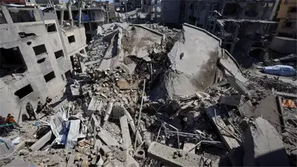 شهيدان ومصابون في قصف الاحتلال الإسرائيلي لبلدة جباليا شمال قطاع غزة شهيدان ومصابون في قصف الاحتلال الإسرائيلي لبلدة جباليا شمال قطاع غزة