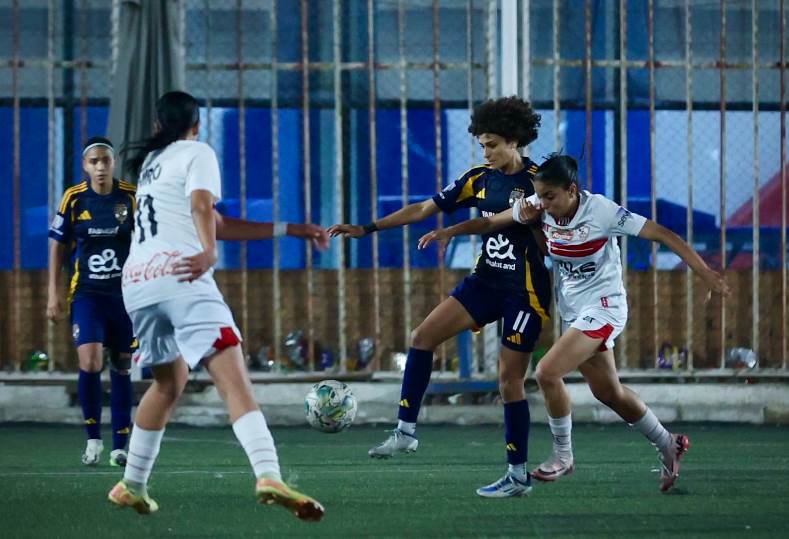 صراع خفي في ميركاتو الكرة النسائية بين الأهلي والزمالك.. فيديو صراع خفي في ميركاتو الكرة النسائية بين الأهلي والزمالك.. فيديو