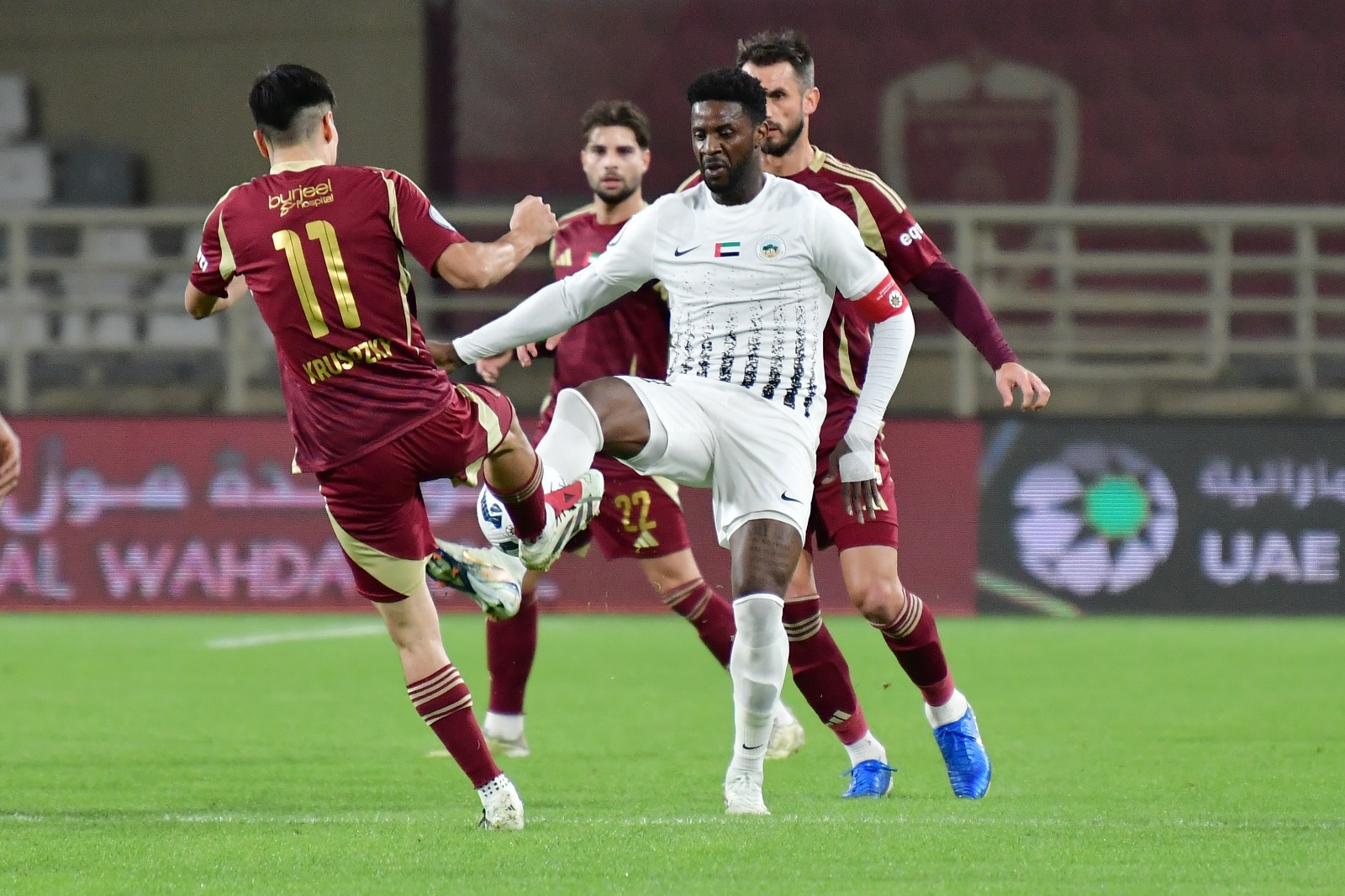 صفقة مجانية تخطف أنظار أندية الدوري الإماراتي صفقة مجانية تخطف أنظار أندية الدوري الإماراتي