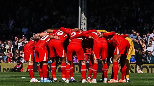 لعنة “الممر الشرفي” تلاحق ليفربول قبل مواجهة برايتون في الدوري الإنجليزي لعنة “الممر الشرفي” تلاحق ليفربول قبل مواجهة برايتون في الدوري الإنجليزي