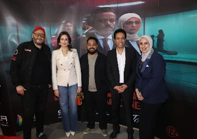 صناع فيلم استنساخ يحتفلون بالعرض الخاص في التجمع الخامس صناع فيلم استنساخ يحتفلون بالعرض الخاص في التجمع الخامس