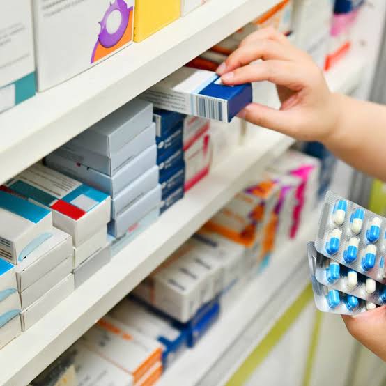 «صناعة الأدوية» تطلب من «الوزير» توفير تمويلات ميسرة بقيمة مليار جنيه «صناعة الأدوية» تطلب من «الوزير» توفير تمويلات ميسرة بقيمة مليار جنيه