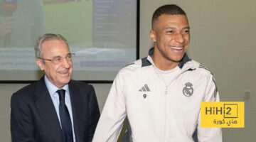 صور: بيريز يدعم ريال مدريد قبل مواجهة أرسنال