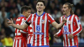 صورة: جماهير أتلتيكو مدريد تكافئ ألفاريز