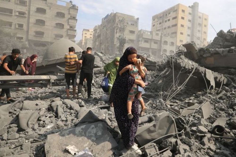 صورة طفل فلسطيني مصاب تفوز بجائزة “صورة العام الصحفية العالمية” صورة طفل فلسطيني مصاب تفوز بجائزة “صورة العام الصحفية العالمية”