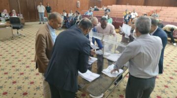 صور.غلق الصناديق وبدء فرز الأصوات بانتخابات غرفة ملاحة السويس والبحر الأحمر