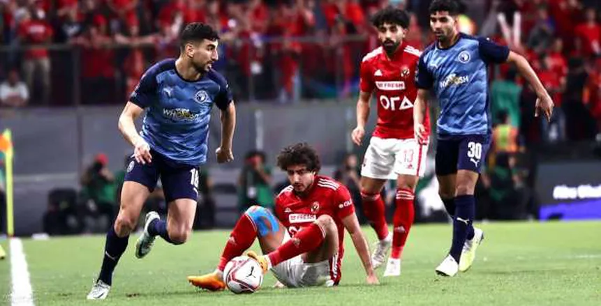 ورطة نجم الزمالك تجبر اتحاد الكرة على حل أزمة الأهلي وبيراميدز «القارية»