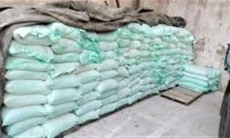 ضبط 14 طن دقيق أبيض و بلدي مدعم في حملات تموينية خلال 24 ساعة ضبط 14 طن دقيق أبيض و بلدي مدعم في حملات تموينية خلال 24 ساعة