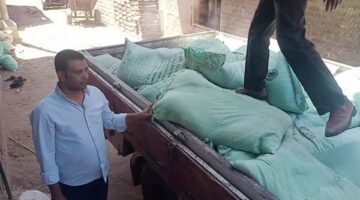 ضبط 3 طن دقيق بلدى بقصد بيعها بالسوق السوداء بالأقصر (صور)