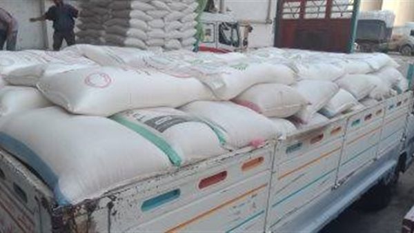 ضبط سيارة محمّلة بـ 3 طن دقيق بلدي مدعّم بدمنهور