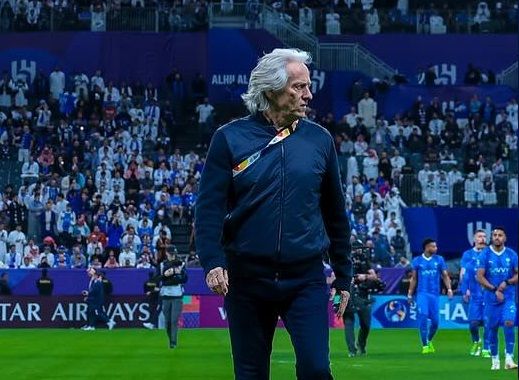 طعنة برتغالية.. متمرد جديد على جيسوس في الهلال طعنة برتغالية.. متمرد جديد على جيسوس في الهلال