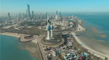 طقس الكويت.. انخفاض ملحوظ في درجات الحرارة وترسب تدريجي للغبار