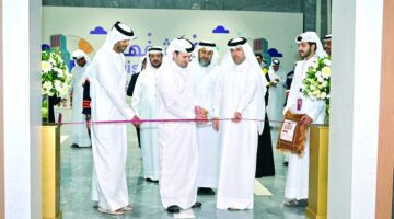 طلاب المدارس يستكشفون تخصصات جامعة قطر