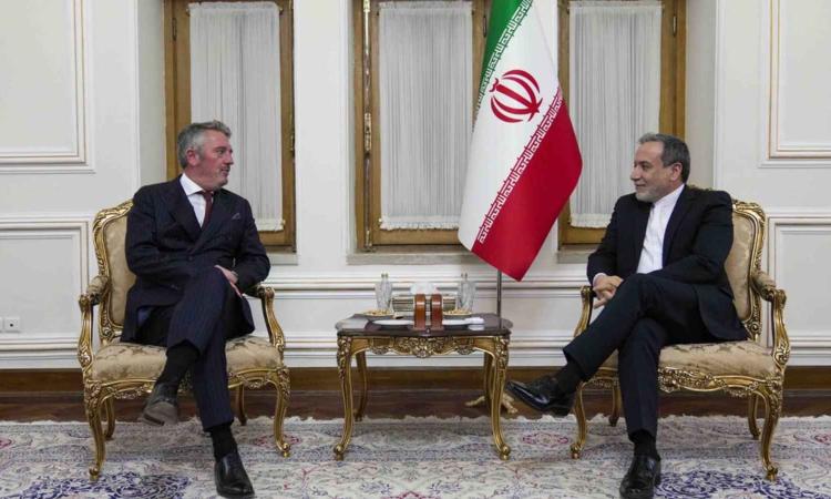 طهران تستدعي السفير الهولندي احتجاجا على اتهامات باطلة وجهت لإيران طهران تستدعي السفير الهولندي احتجاجا على اتهامات باطلة وجهت لإيران
